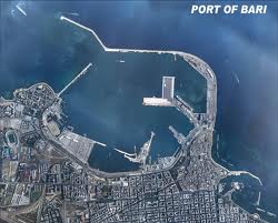 porto di bari dall'alto