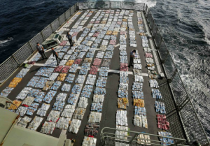 DROGA,UNA MONTAGNA 5.6-Tonnes-of-Cannabis-Seized-off-Somalia