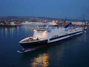 CIVITAVECCHIA,NAVE GRIMALDI