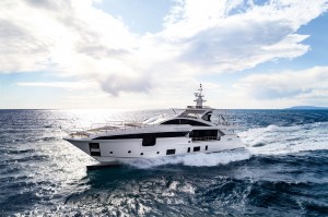 azimut-grande-35metri-running1