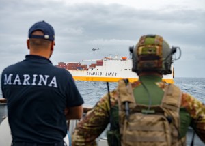 inf-nav-operazione-gabinia-esercitazione-antipirateria-con-gruppo-grimaldi