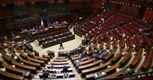 Dl aiuti: Camera, Aula approva testo, passa al Senato